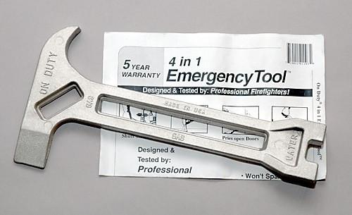 4 in 1 Emergency Tool